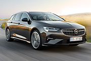 Opel Insignia (2)