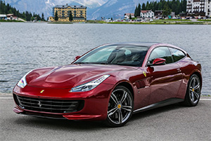 Ferrari GTC4Lusso
