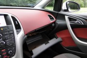 Opel Astra 8 180x120