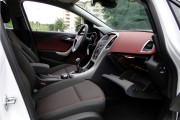 Opel Astra 9 180x120