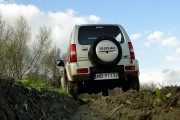 Suzuki Jimny 11 180x120