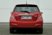 Toyota Yaris 27 180x120