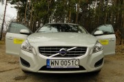 Volvo V60 4 180x120