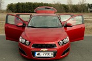 Chevrolet Aveo 18 180x120