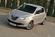 6lancia Ypsilon 1.2 Gold 180x120