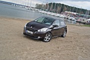 8polska Premiera Peugeota 208 180x120