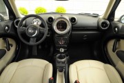 18nissan Juke 1.5dci Tekna Vs Mini Countryman Cooper D 180x120