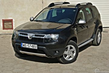 1dacia Duster 1.5dci Laureate 4x4 Vs Ssangyong Korando 2.0e Xdi200 At 4wd Sapphire 1 360x240