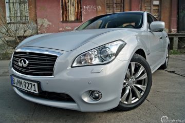 1infiniti m35h gt premium