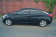 3hyundai Elantra 1.6mpi Style 180x120