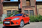 8ford Focus 1.0ecoboost Trend 180x120