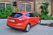 9ford Focus 1.0ecoboost Trend 180x120