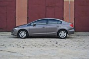 8honda Civic 5d 1.8ivtec Sport Vs Honda Civic 4d 1.8ivtec Executive 180x120