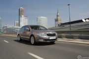 6skoda Superb 2.0tdi Laurin Klement 180x120