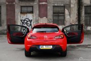 9opel Astra Gtc 1.6 Turbo Sport 180x120