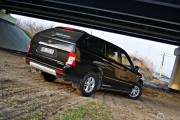 4ford Ranger Vs Mitsubishi L200 Vs Ssangyong Actyon Sports 180x120