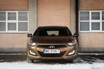 1hyundai i30 1.6crdi comfort vs volkswagen golf vii 2.0tdi comfortline