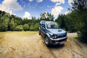 11suzuki Jimny 1.3vvt Elegance 180x120