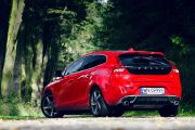 2volvo V40 T5 Momentum R Design 180x120