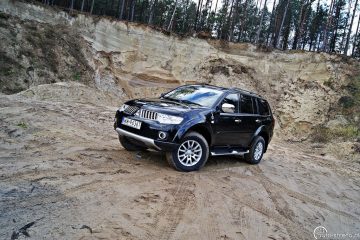 1mitsubishi Pajero Sport 2.5did At 360x240