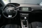 14peugeot 308 1.6thp Allure 180x120