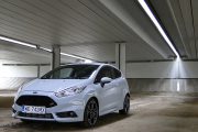 Ford Fiesta ST200 24 180x120