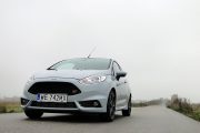 Ford Fiesta ST200 27 180x120