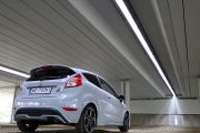 Ford Fiesta ST200 4 180x120