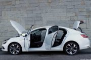 Renault Megane Grandcoupe 19 180x120