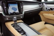 Volvo V90 Cross Country Pro 13 180x120