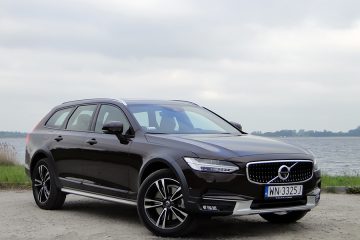 Volvo V90 Cross Country Pro 25 360x240