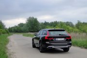 Volvo V90 Cross Country Pro 32 180x120