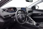 Peugeot 5008 BlueHDi Active 18 180x120