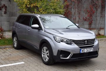 Peugeot 5008 BlueHDi Active 9 1 360x240