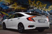 Honda Civic MT Elegance 3 180x120