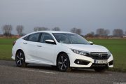 Honda Civic MT Elegance 34 180x120