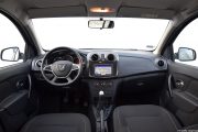 Dacia Sandero 09 TCe Laureate 18 180x120