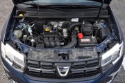 Dacia Sandero 09 TCe Laureate 26 180x120