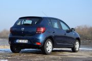 Dacia Sandero 09 TCe Laureate 30 180x120