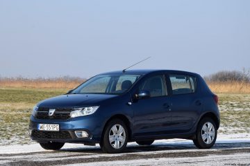 Dacia-Sandero-09-TCe-Laureate 38