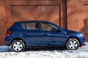 Dacia Sandero 09 TCe Laureate 6 180x120