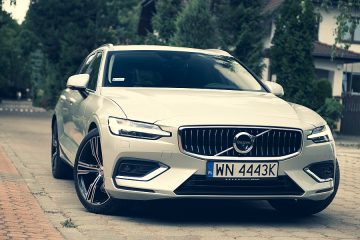 Volvo-V60-2018 25