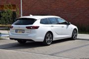 Opel Insignia Sports Tourer 12 180x120