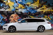 Opel Insignia Sports Tourer 35 180x120