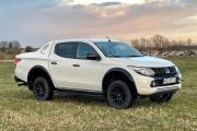 Mitsubishi L200 Black Edition 4 180x120