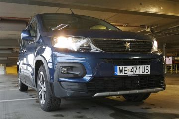 Peugeot Rifter 2019 360x240