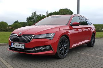 Skoda-Superb-iV-2020