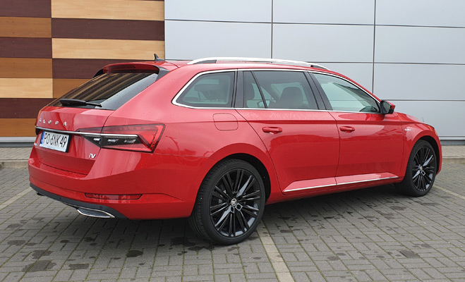 Skoda Superb IV 2020 1