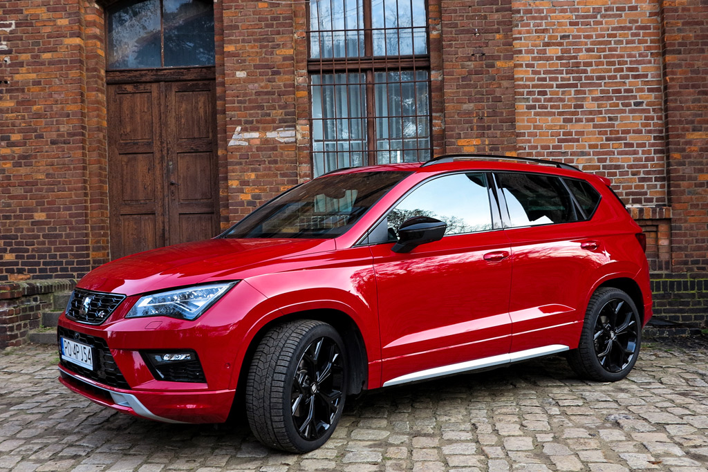 Seat-Ateca-FR-Black