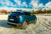 Peugeot 3008 2021 3 180x120